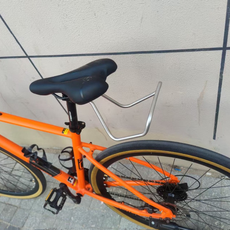 Stelaż rowerowy ze stali nierd – Mountain Biking Bag recenzja i cena